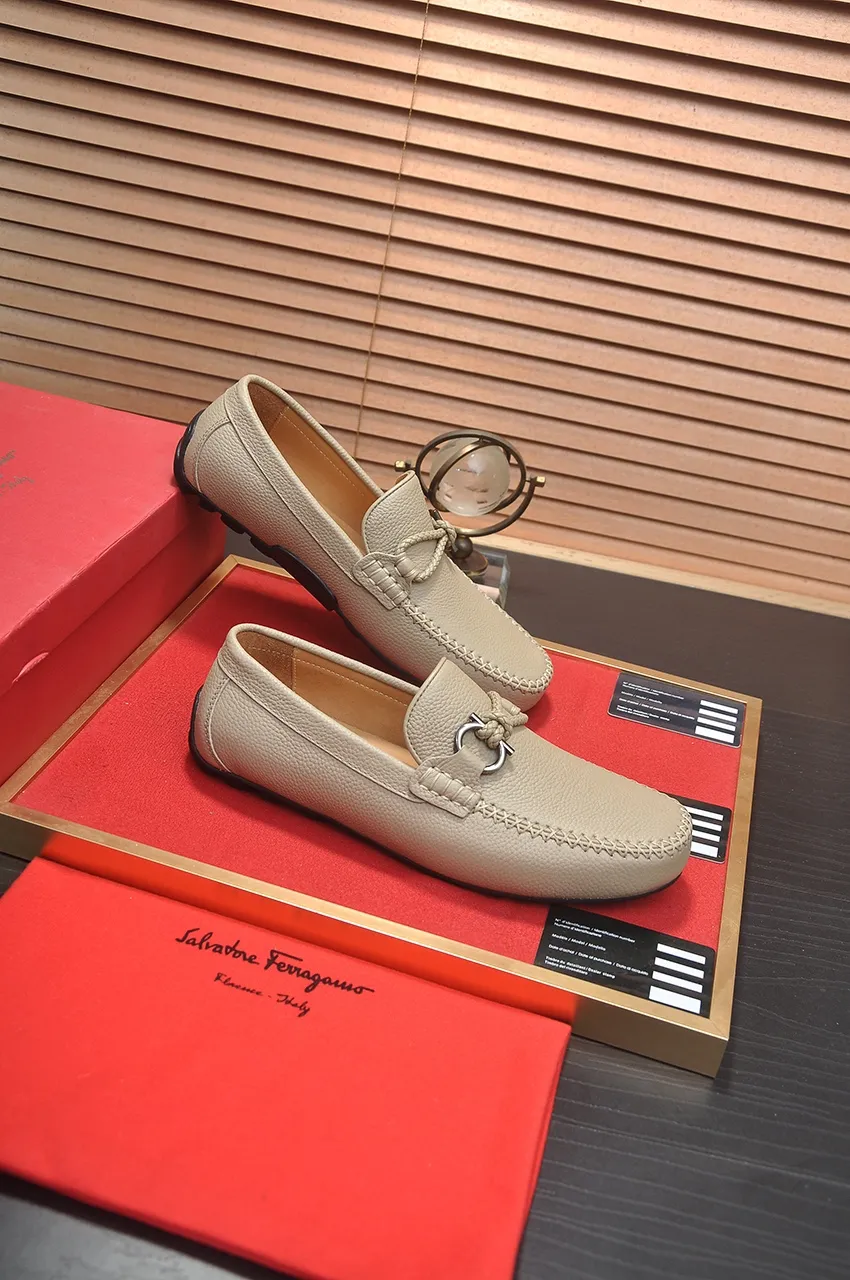 Men's shoes 💰480💶 [Ferragamo/Ferragamo] The latest model in the counter. Original imported open-sided fine cowhide hand-woven + imported 🐂 cowhide + original luxury metal buckle + original combination outsole. No pressure in comparison 38--44🎉